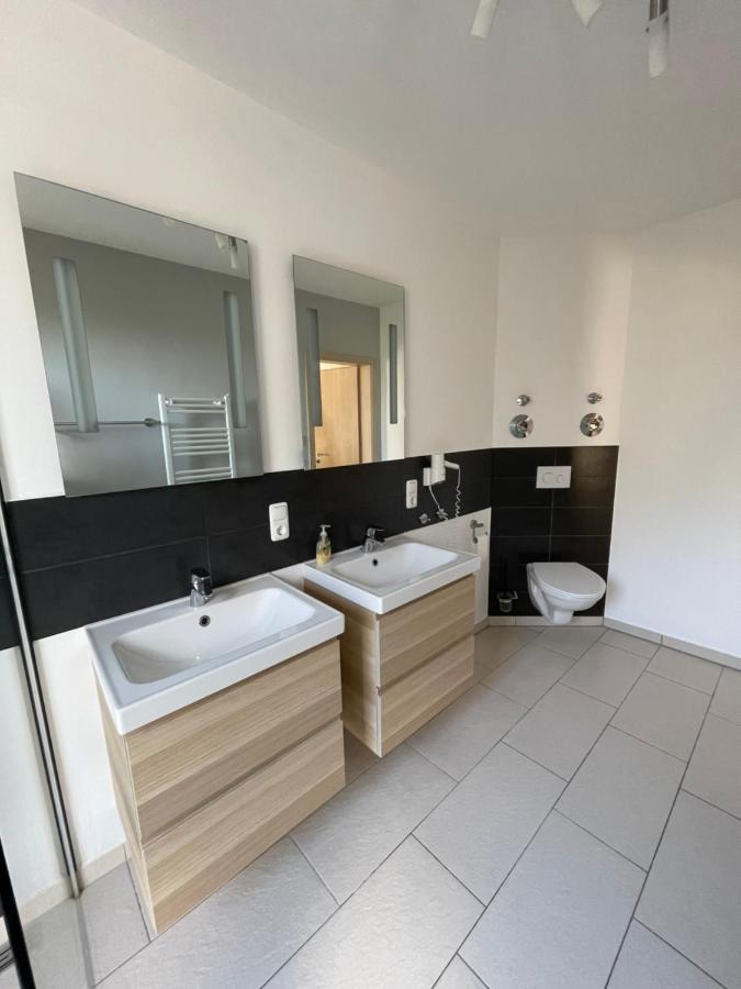 Villa Sara Wohnung Buskam Mit Terrasse Goehren  Buitenkant foto